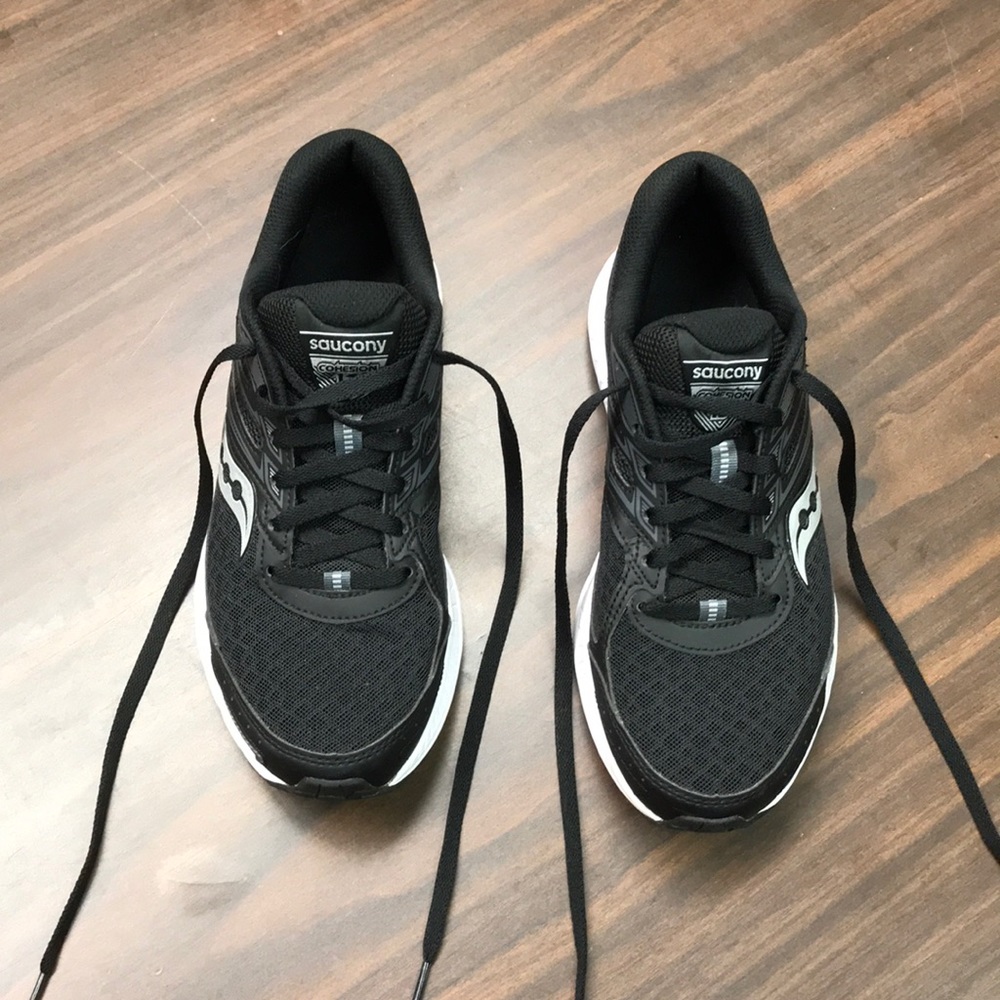 Saucony Cohesion 13 Tennis shoe